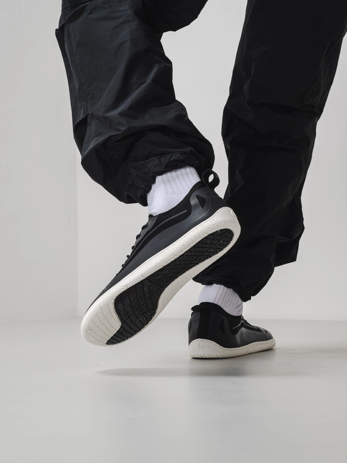 Босоногие кроссовки Be Lenka Velocity - чёрный, фото 12