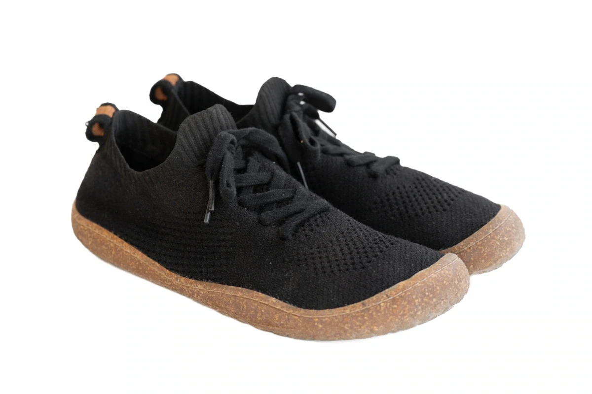 Босоногие кроссовки Sambas the bambas Essence Nisha — чёрные